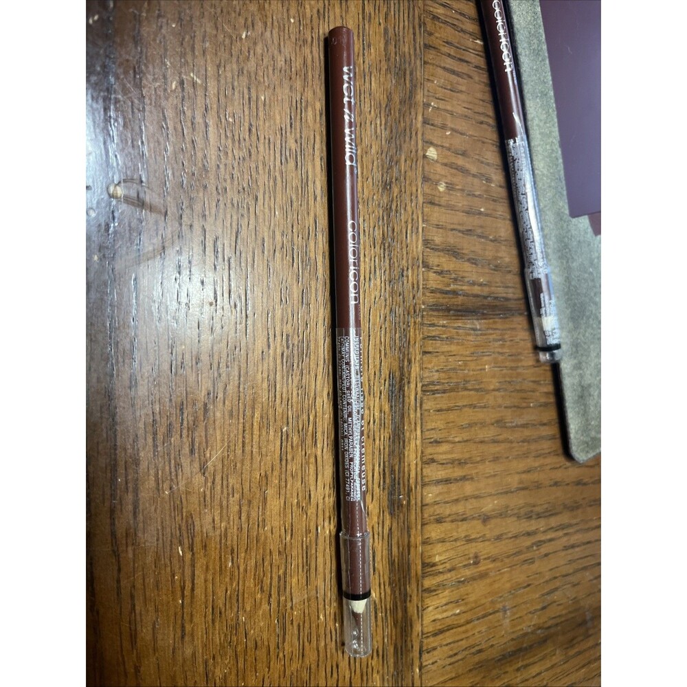 wet n wild Lip Liner Pencil Color Icon Lip Color Makeup, Dark Brown Chestnut